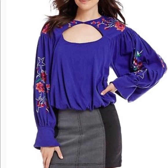 Free People Tops - FREE PEOPLE Lita Embroidered Bell sleeves Top